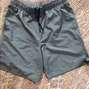 Beautiful Nike Gray Athletic Shorts size L lined